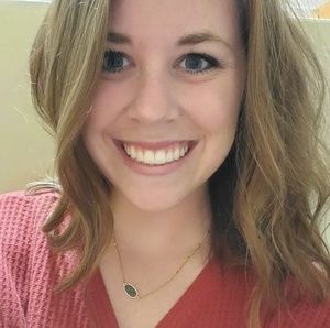 Meet your Posher, Becky